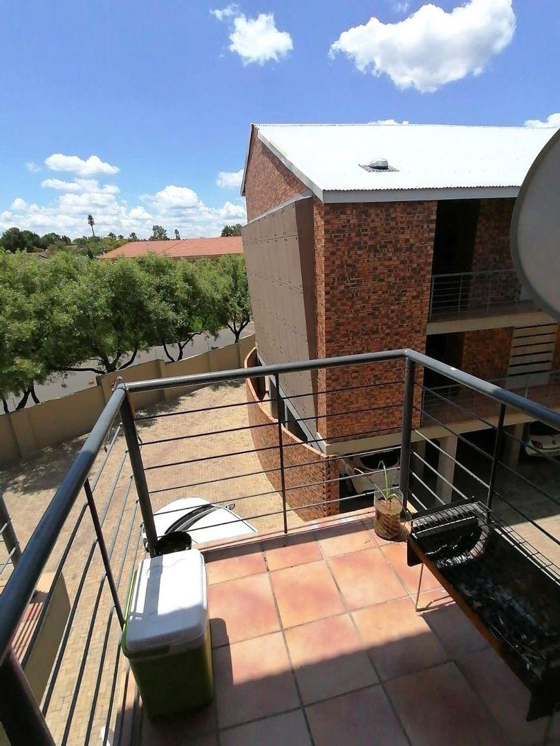 1 Bedroom Property for Sale in Dassie Rand North West